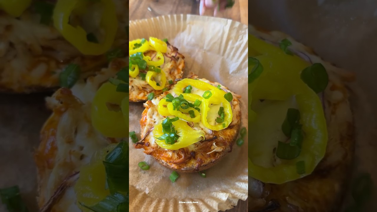 5 MIN BUFFALO CHICKEN PIZZA BAGEL! 🍕🥯